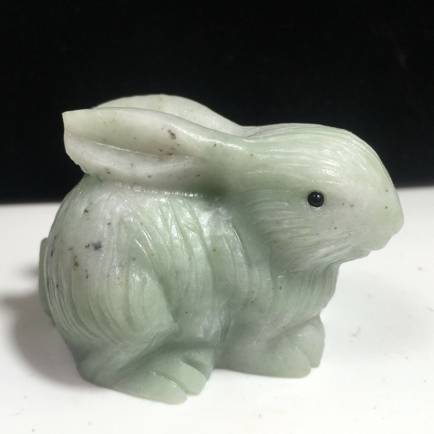 Unusual Green Aventurine Rabbit, 43mm Tall, 149g (White, Green)