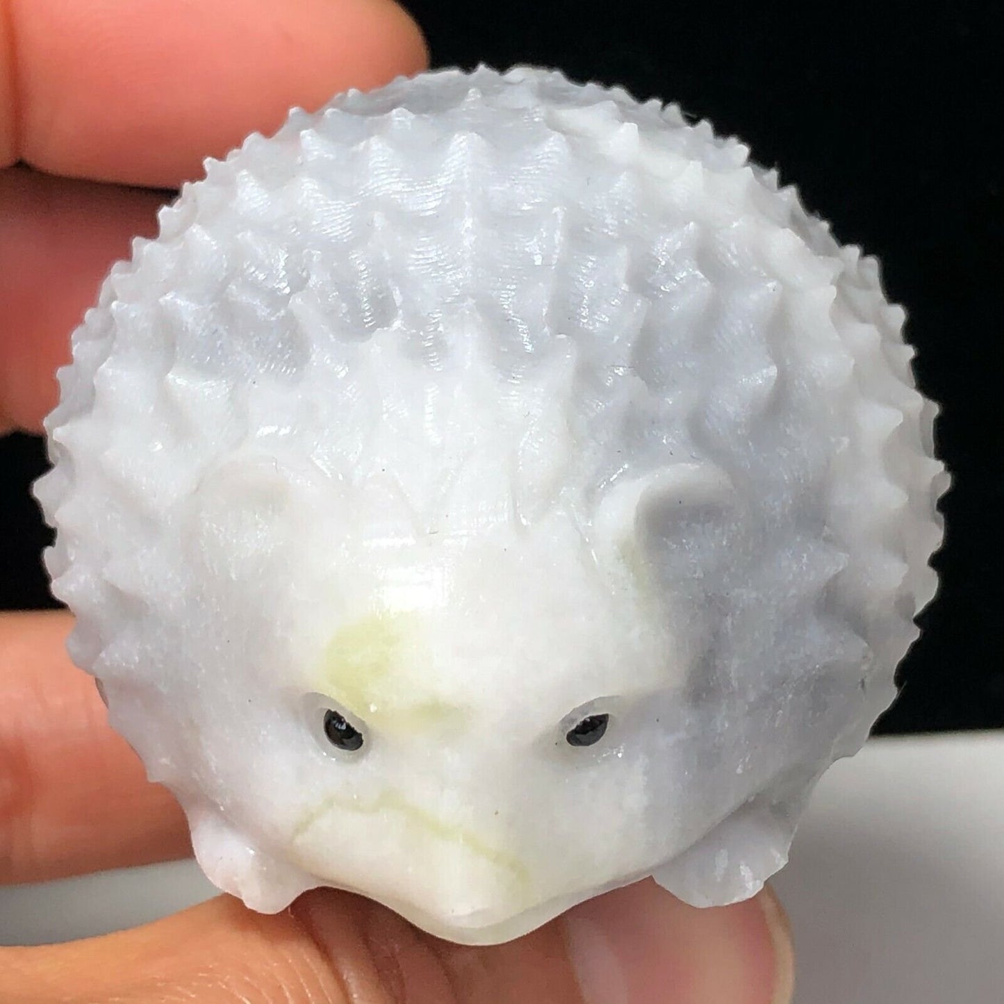 Common Sun Stone Hedgehog, 45mm Tall, 197g (White, Gray)
