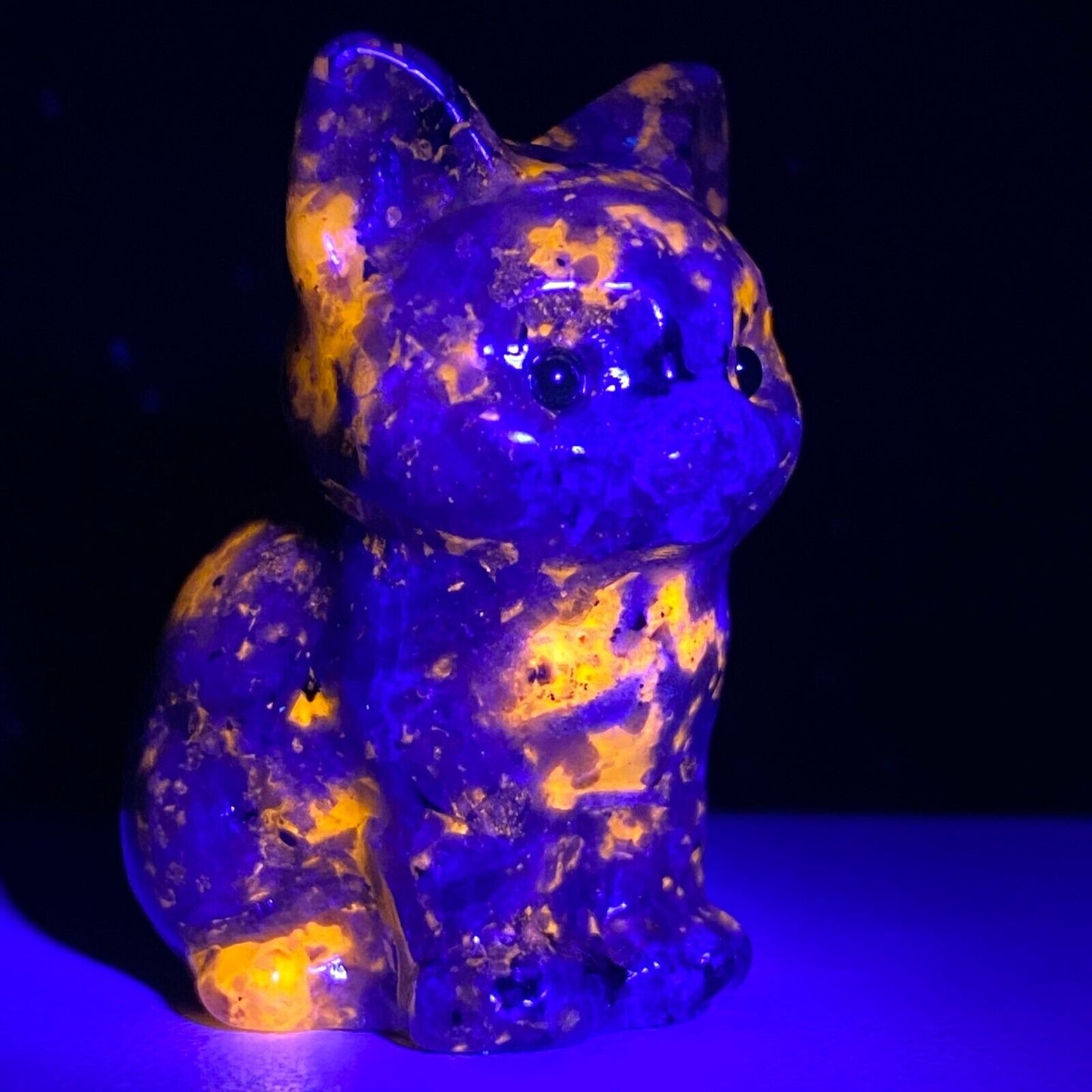 Rare Yooperlite Front Cat, 37mm Tall, 30g (Orange, Gray)