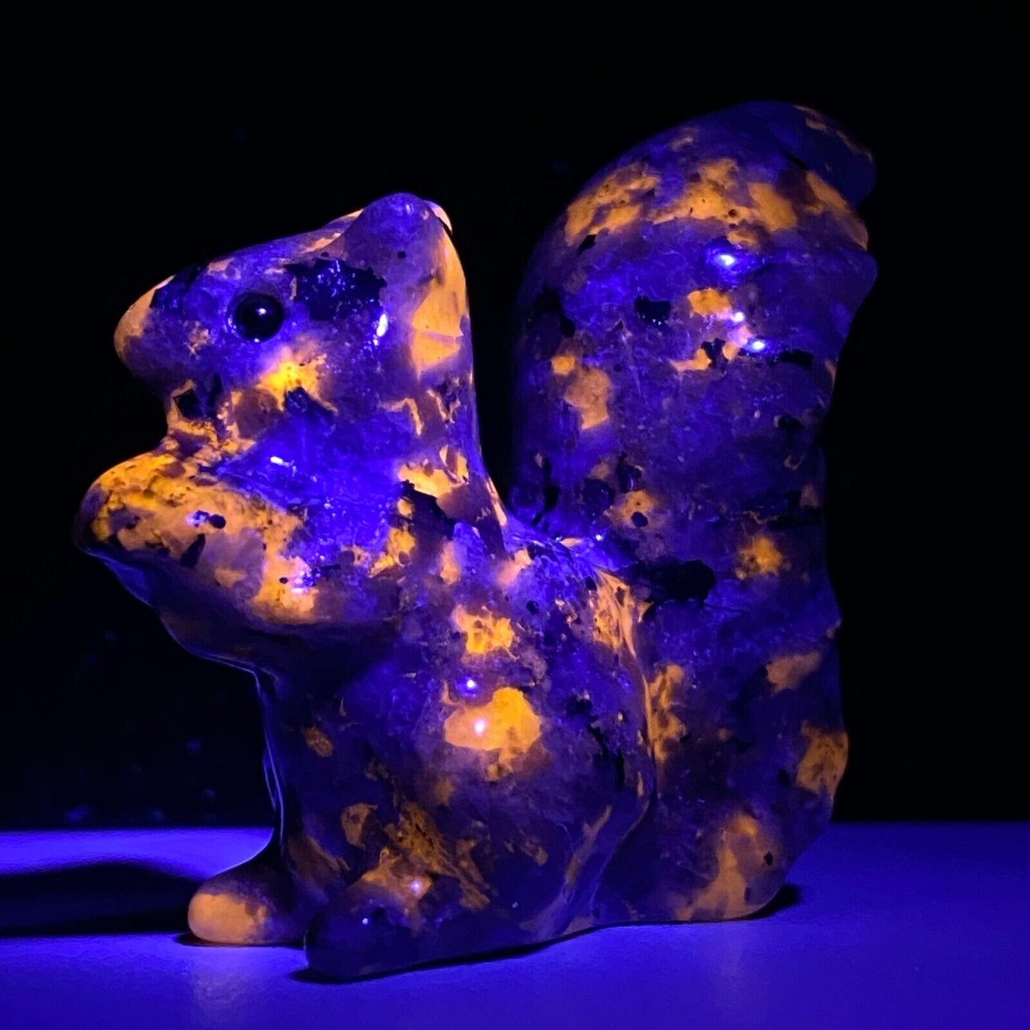 Rare Yooperlite Squirrel, 45mm Tall, 35g