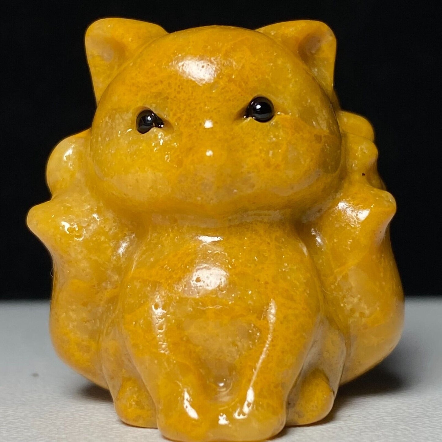 Common Stone Sit Kitsune, 32mm Tall, 37g (Yellow)