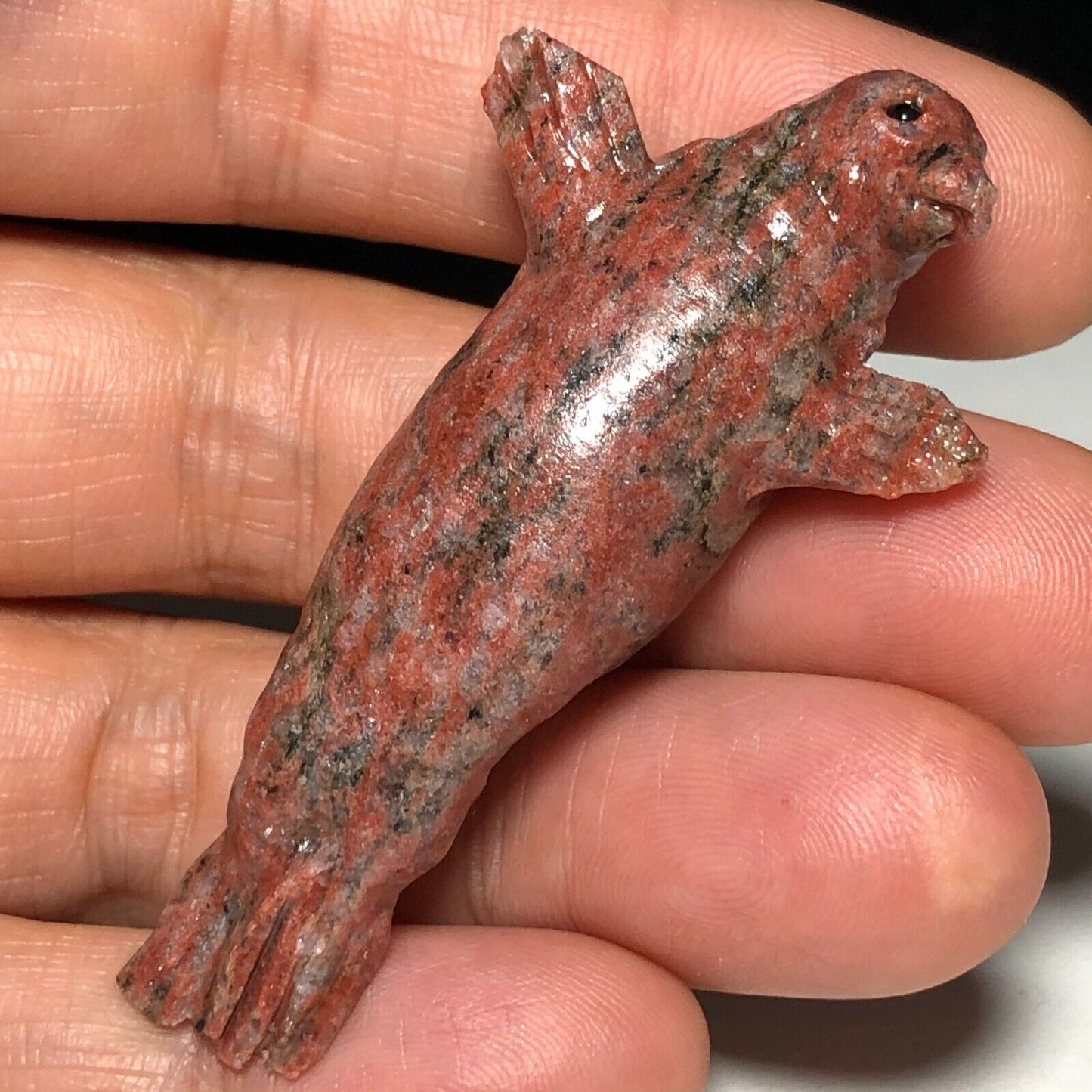 Common Seseme Jasper Belly Seal, 15mm Tall, 19g (Red, Orange, Brown)
