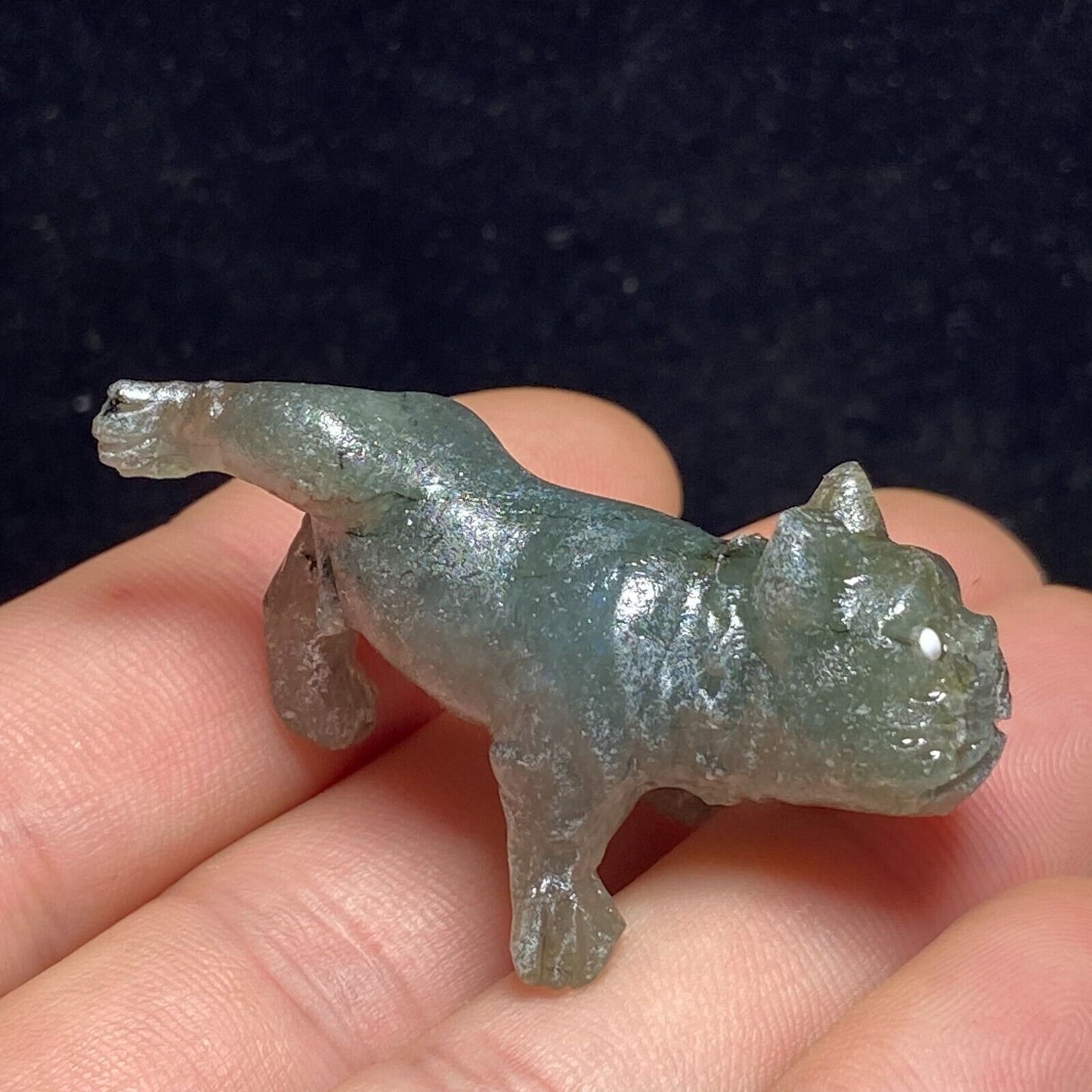 Common Stone Dog, 30mm Tall, 17g (Gray)