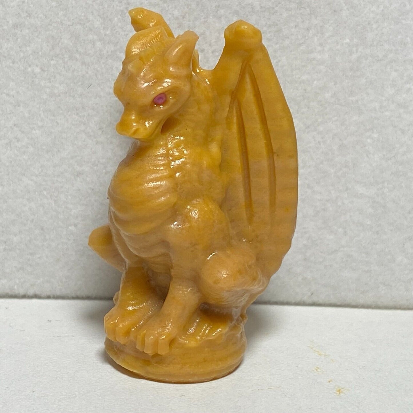 Common Stone Dragon, 50mm Tall, 36g (Yellow)