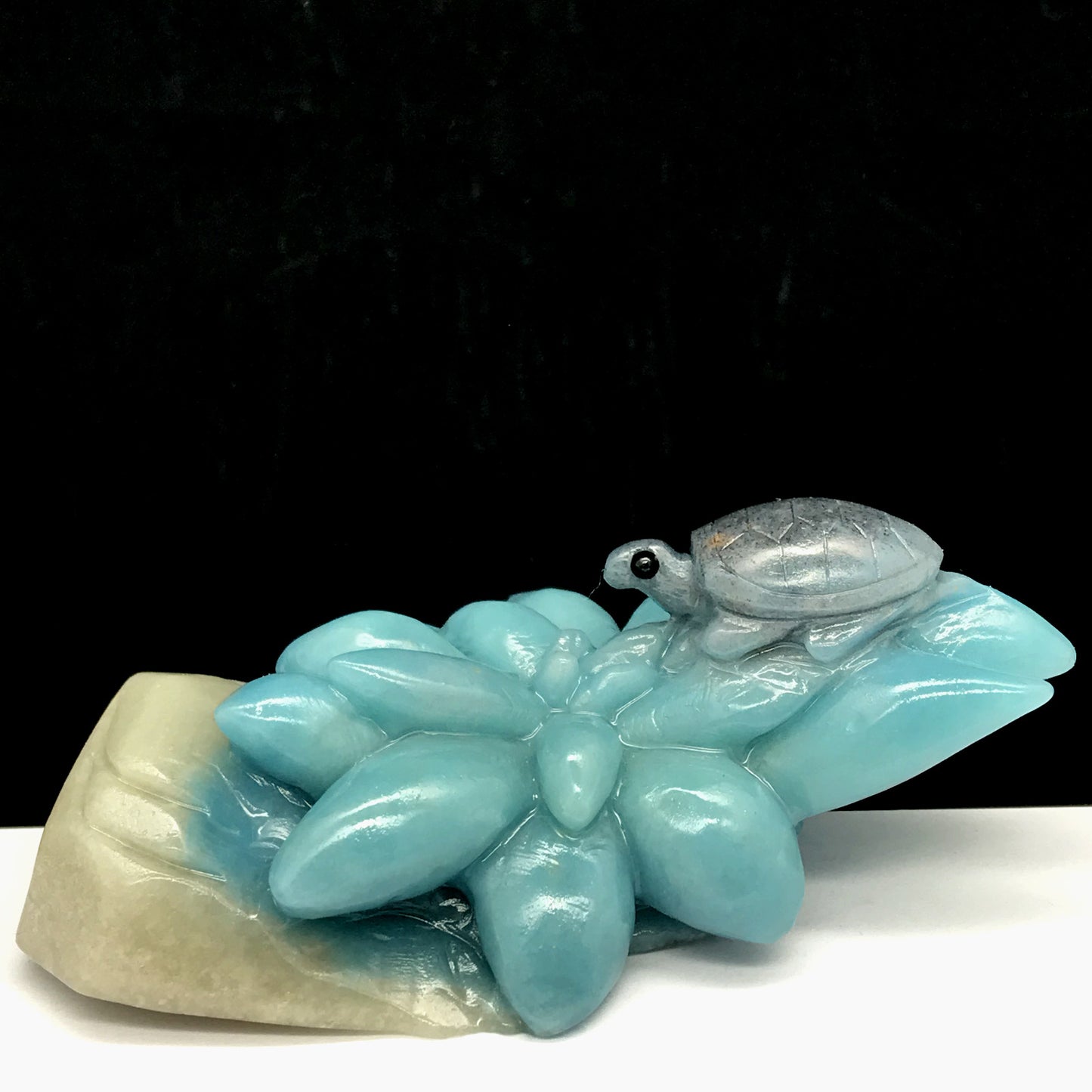 Precious Trolleite Turtle, 37mm Tall, 168g (Blue, Cream, Gray)
