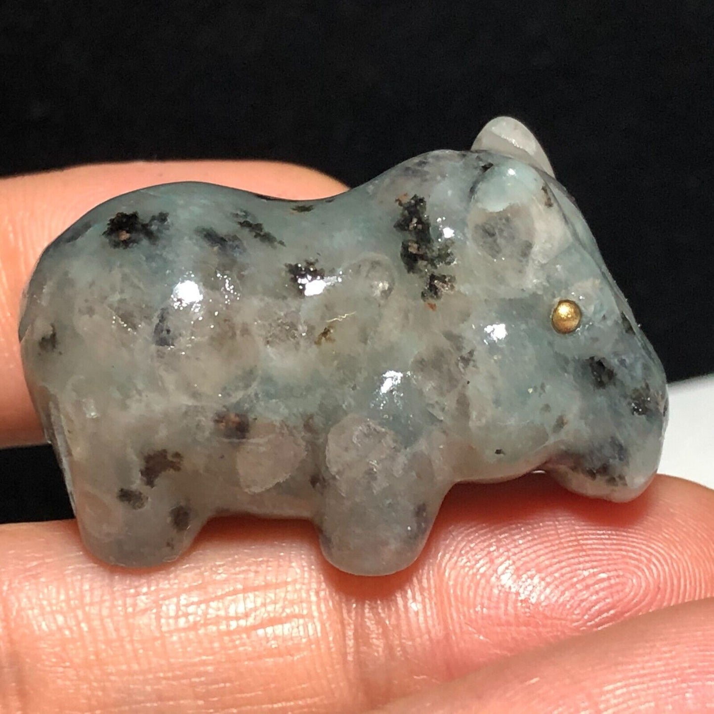 Unusual Kiwi Jasper Hippo, 23mm Tall, 19g (Gray, Blue, Black)