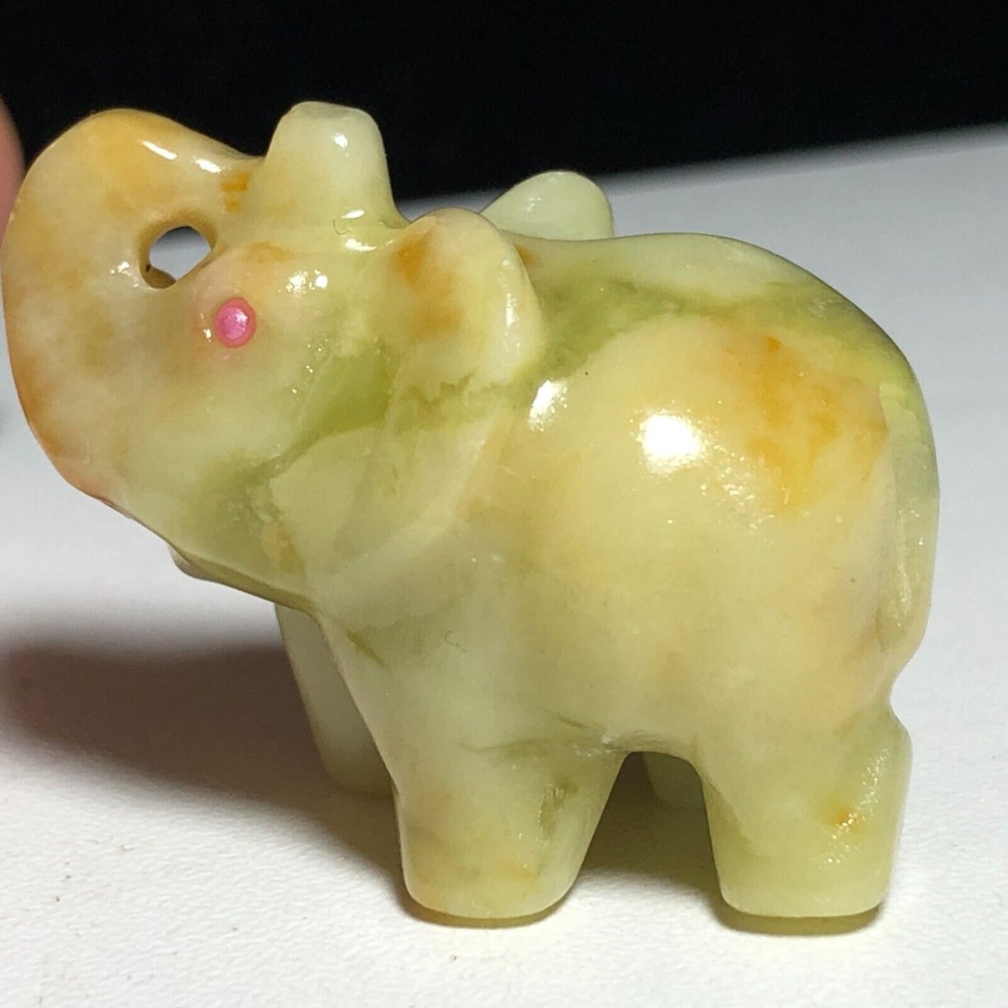 Common Stone Elephant, 26mm Tall, 20g (Yellow, Green, Pink)