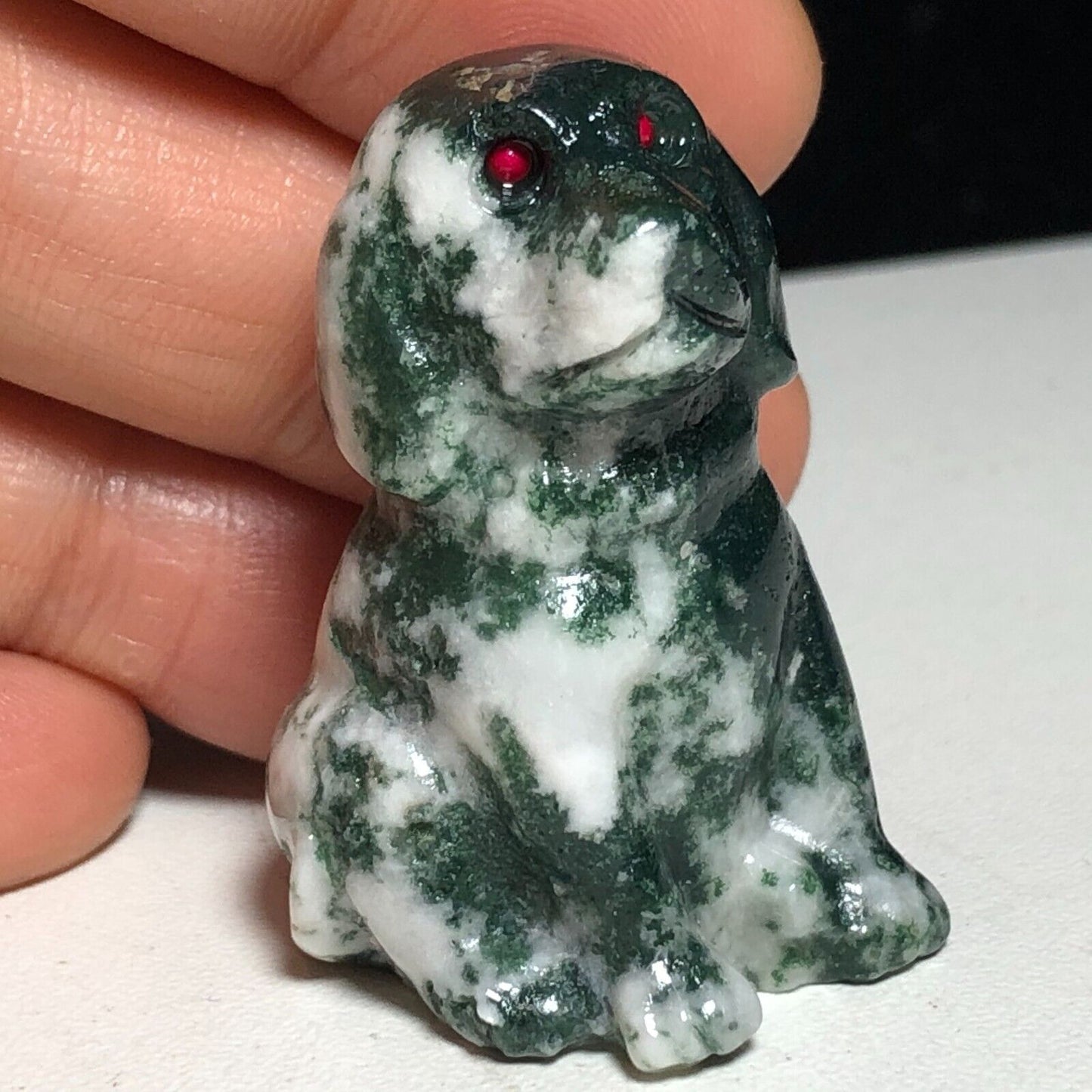 Unusual Moss Agate Hound Dog, 39mm Tall, 26g (Green, White, Black)
