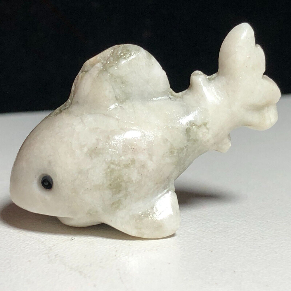 Unusual Stone Shark, 27mm Tall, 17g (White, Gray, Black)