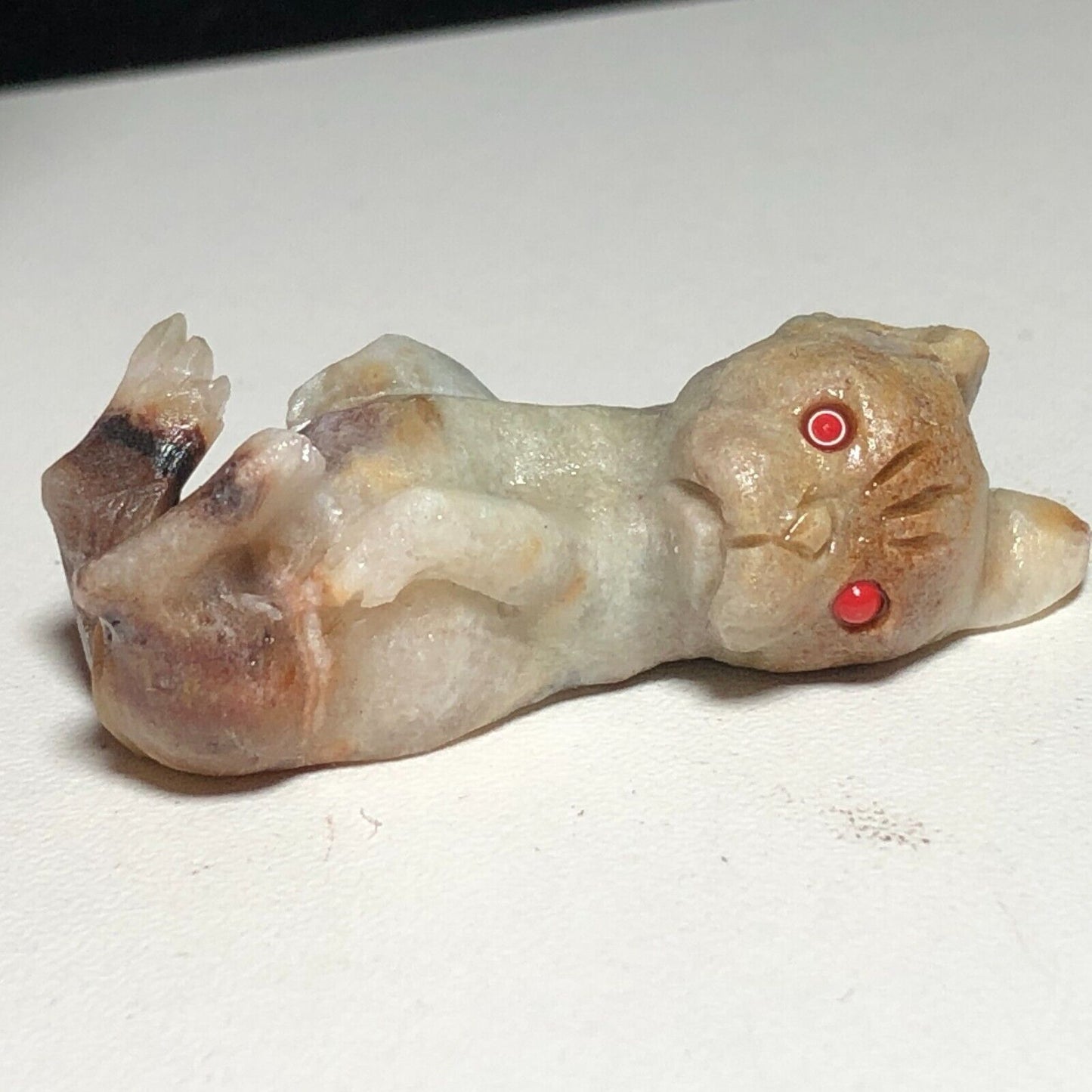 Common Amazonite Rollover Dog, 15mm Tall, 13g (White, Cream, Brown)