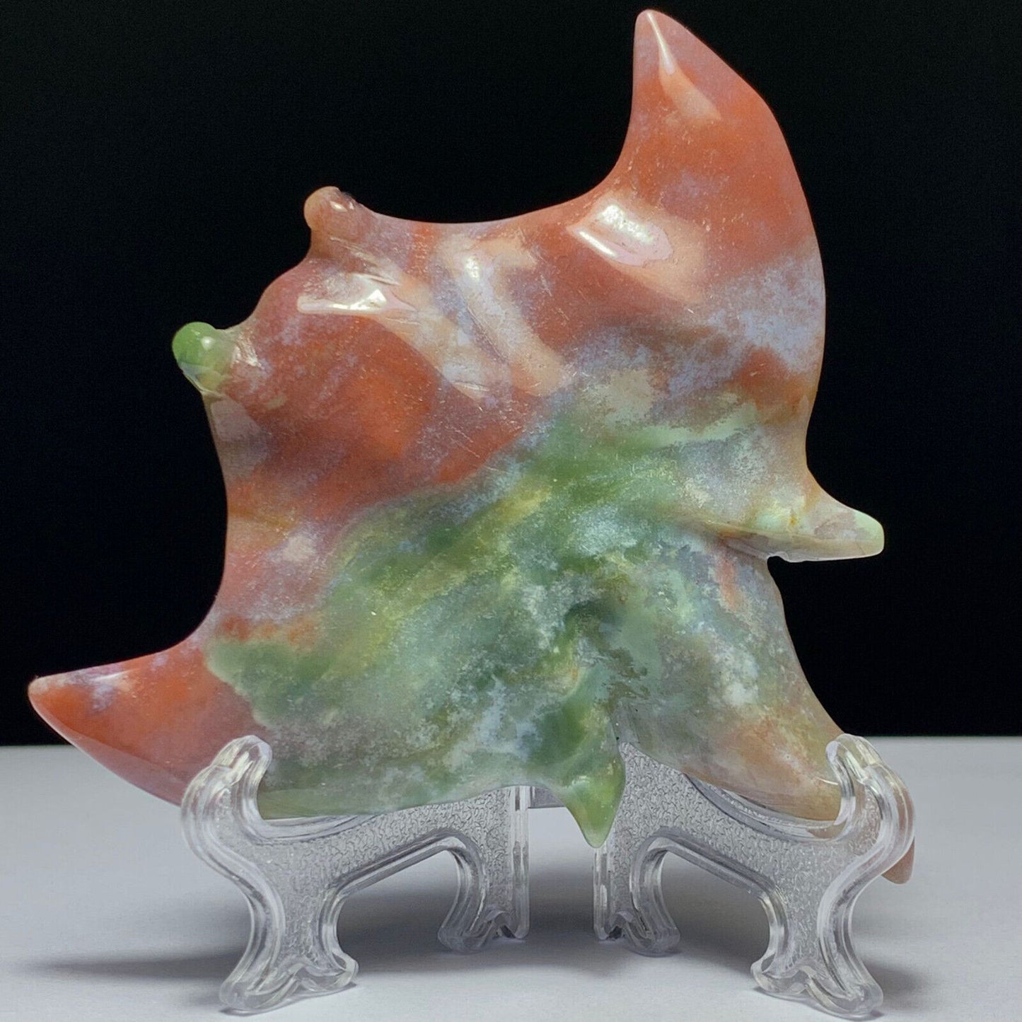 Stunning Marine Jasper Stingray, 12mm Tall, 93g (Red, Green, Gray)