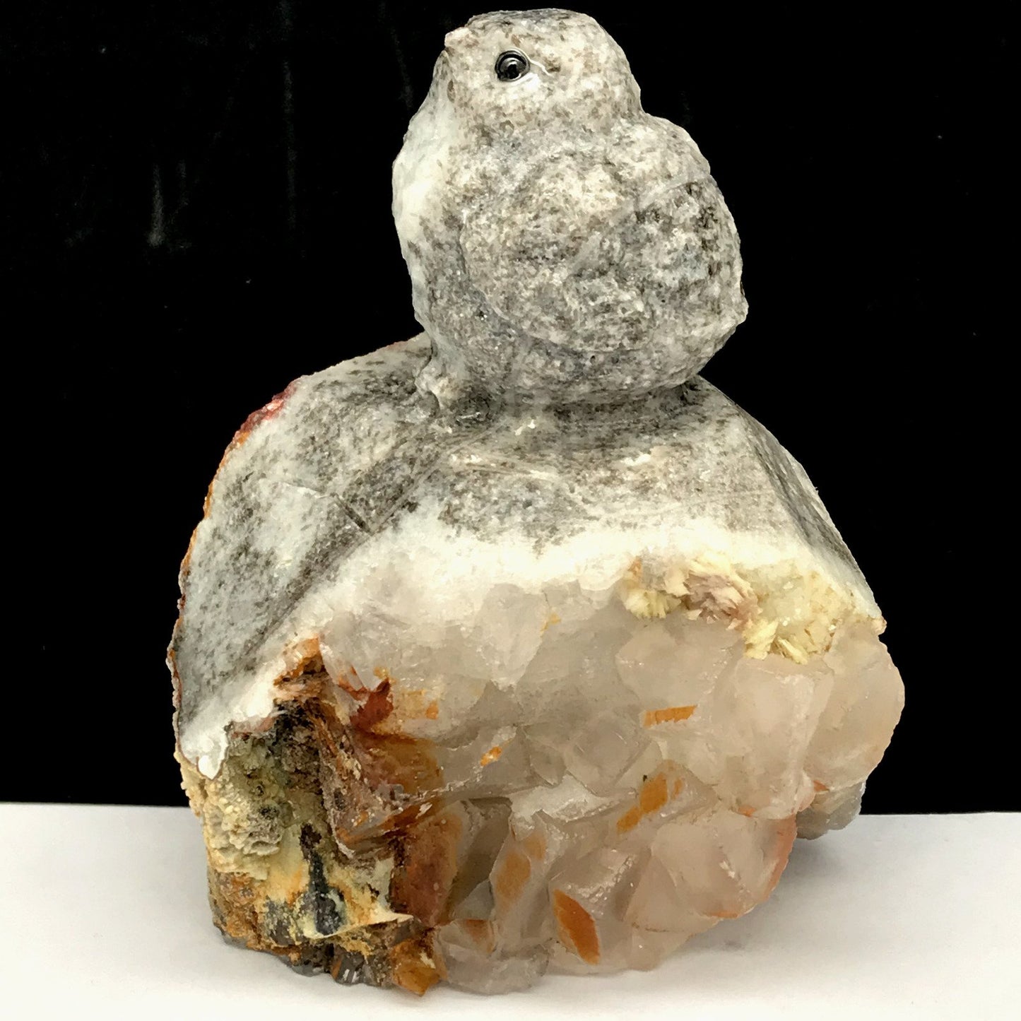 Stone Chicken, 71mm Tall, 219g (White, Gray, Brown)