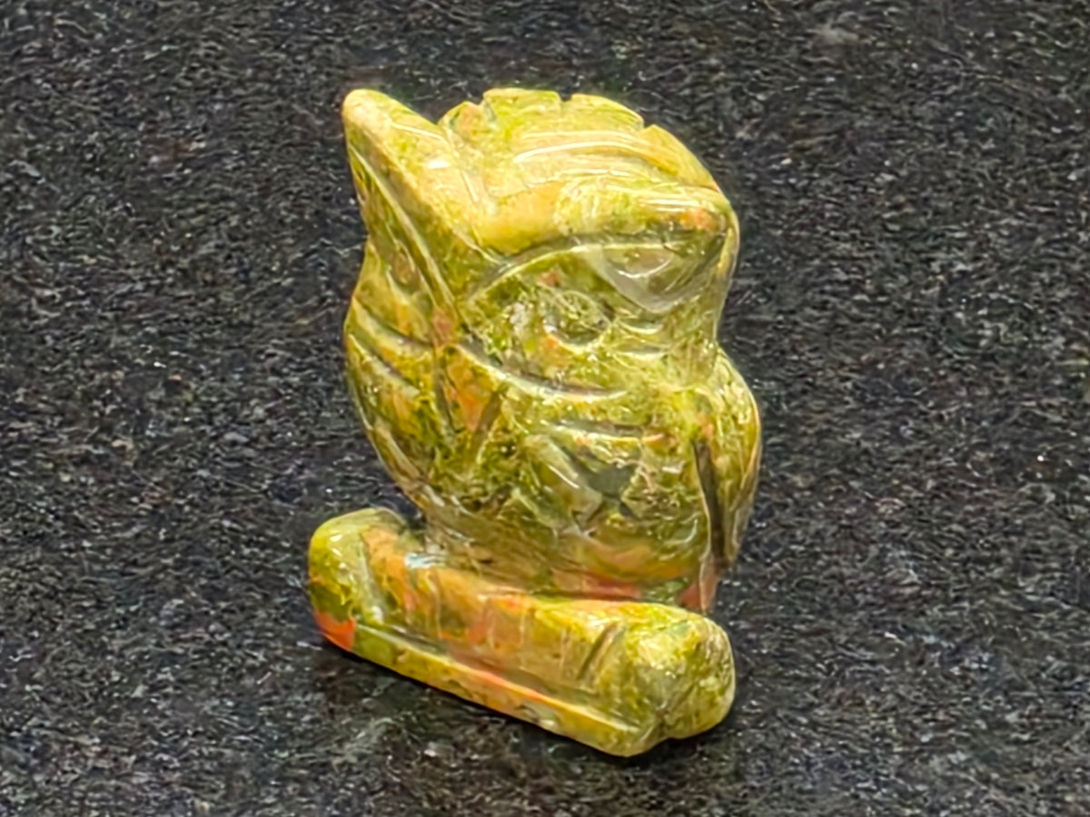 Common Unakite Owl, 39mm Tall, 46g (Green, Yellow, Orange)