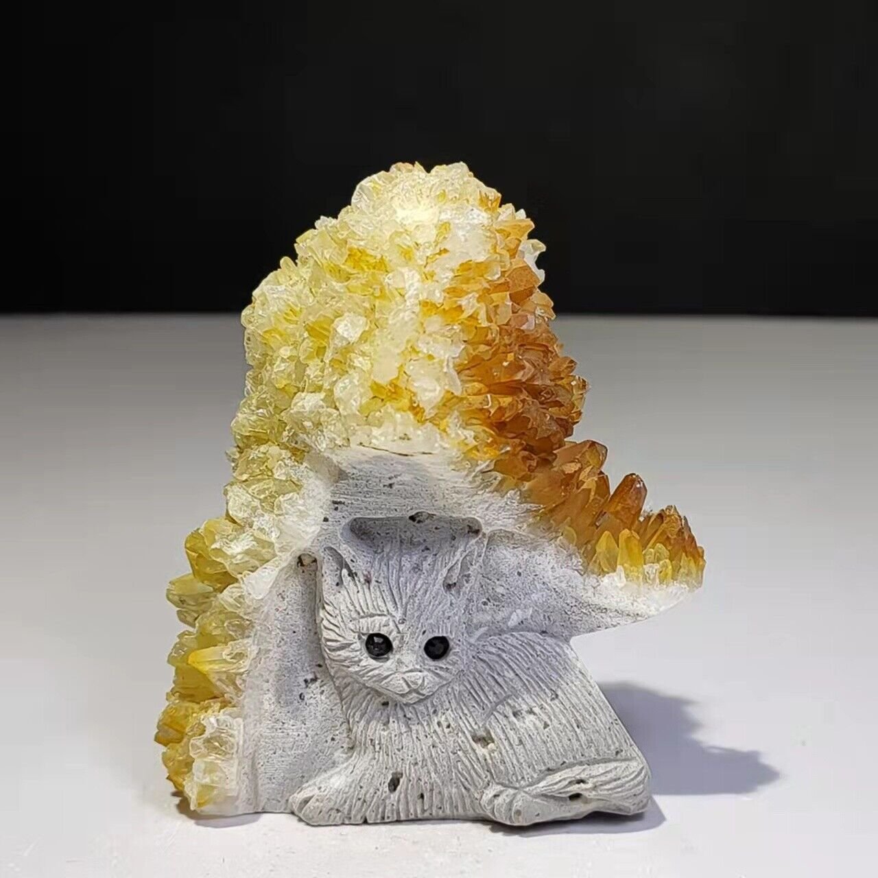 Common Stone Cat with Citrine Crystals, 30mm Tall, 139g (White, Yellow, Brown)