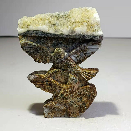 Common Stone Pigeon with Quartz Crystals, 17mm Tall, 142g (Brown)
