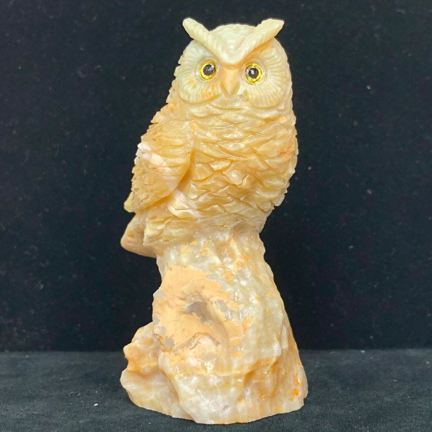 Unusual Amazonite Horned Owl, 77mm Tall, 116g (White, Blue, Yellow)