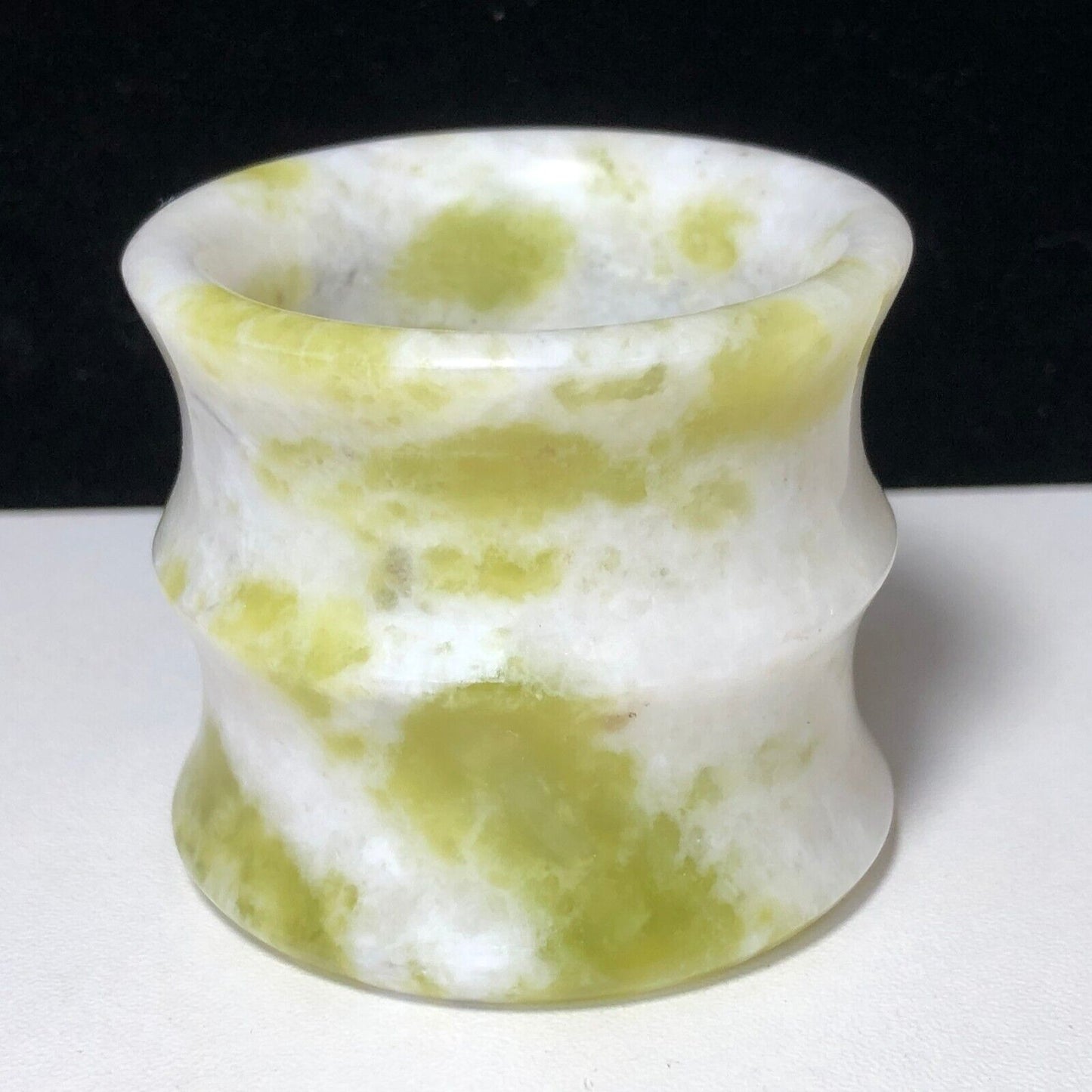 Unusual Cauliflower Jade Bamboo Style Cup, 45mm Tall, 120g (Green, Yellow, White)