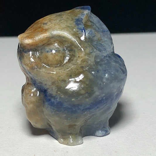 Unusual Sodalite Horned Owl, 34mm Tall, 31g (Gray, Blue, Brown)