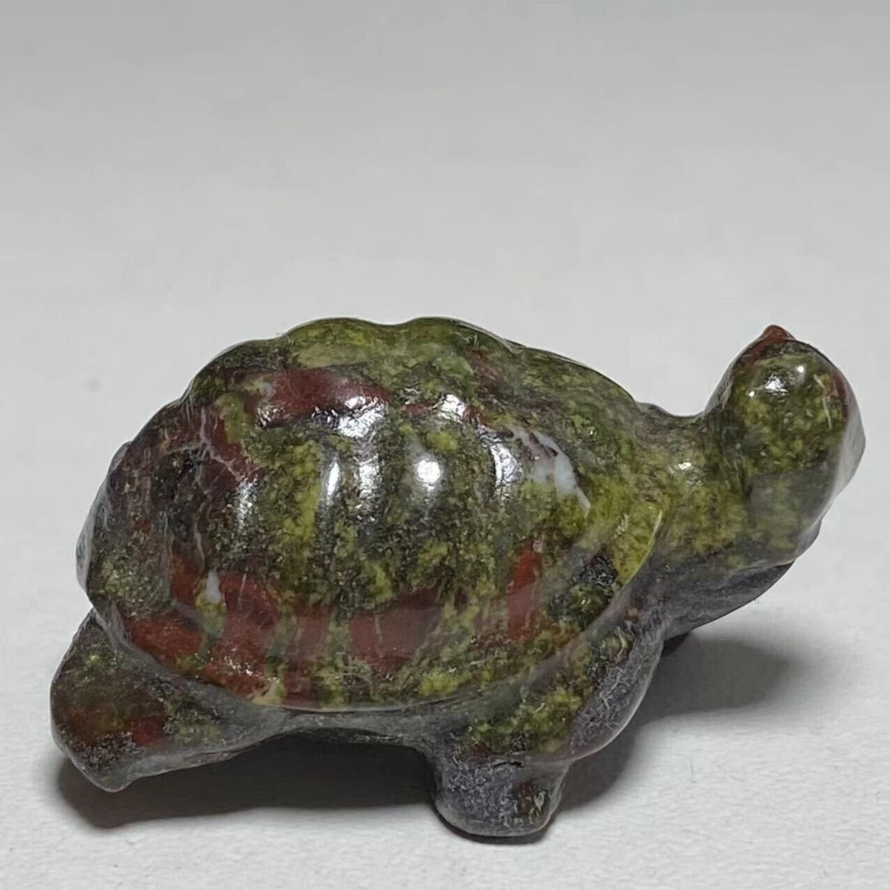 Unusual Stone Tortoise, 20mm Tall, 19g (Green, Brown, Black)