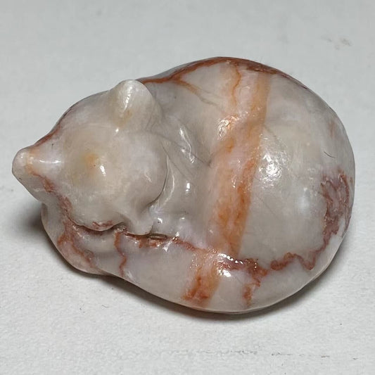 Common Stone Sleep Cat, 22mm Tall, 40g (White, Red, Brown)