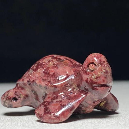 Rare Red Spot Jasper Turtle, 18mm Tall, 17g (Red)