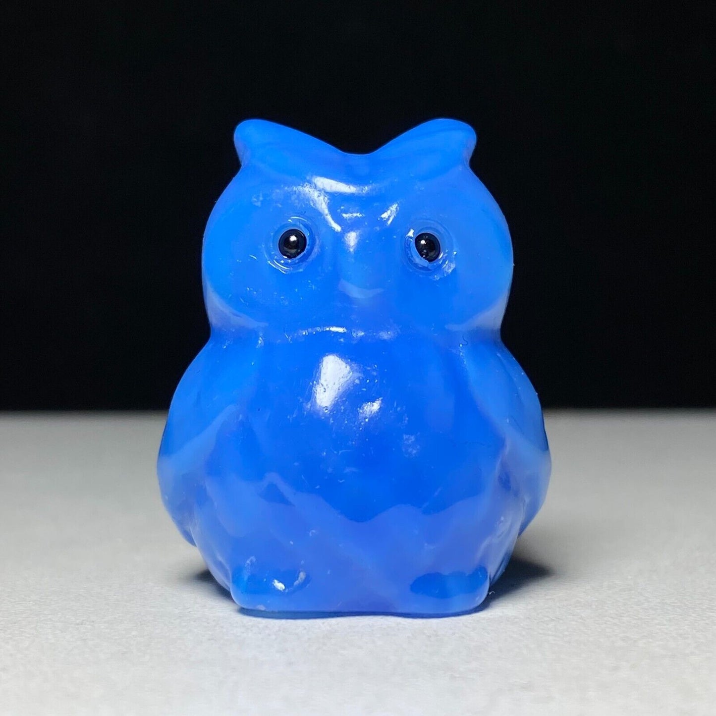 Unusual Stone Owl, 32mm Tall, 34g
