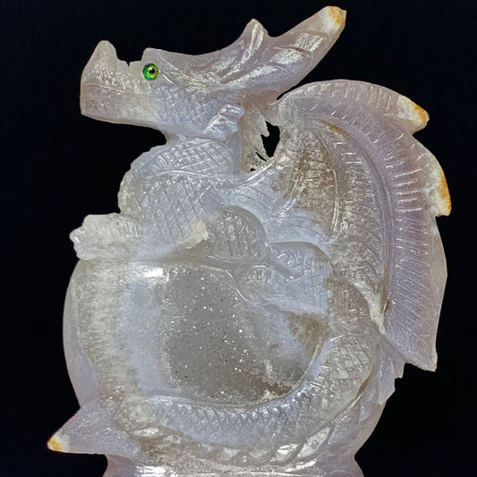 Stunning Agate Dragon with Quartz Crystals, 114mm Tall, 257g (Purple, Clear)