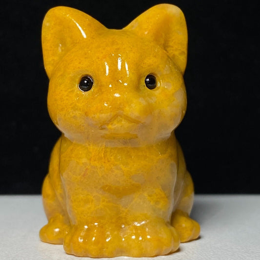 Common Calcite Front Cat, 37mm Tall, 30g (Yellow)