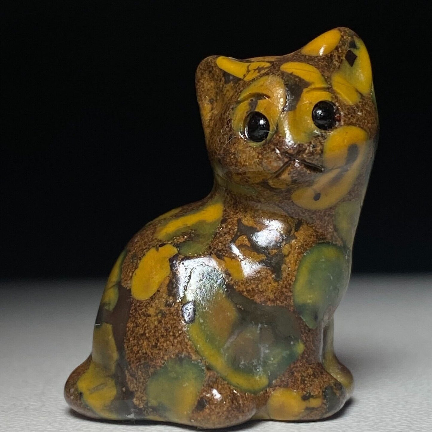 Unusual Bamboo Leaf Jasper Side Cat, 29mm Tall, 11g