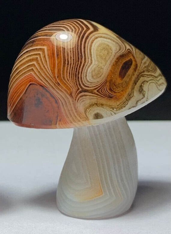 Common Banded Agate Mushroom with Solid Crystals, 47mm Tall, 36g (Orange, Red, White)