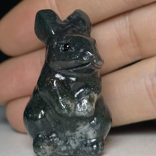 Unusual Stone Rabbit, 36mm Tall, 23g (Black)