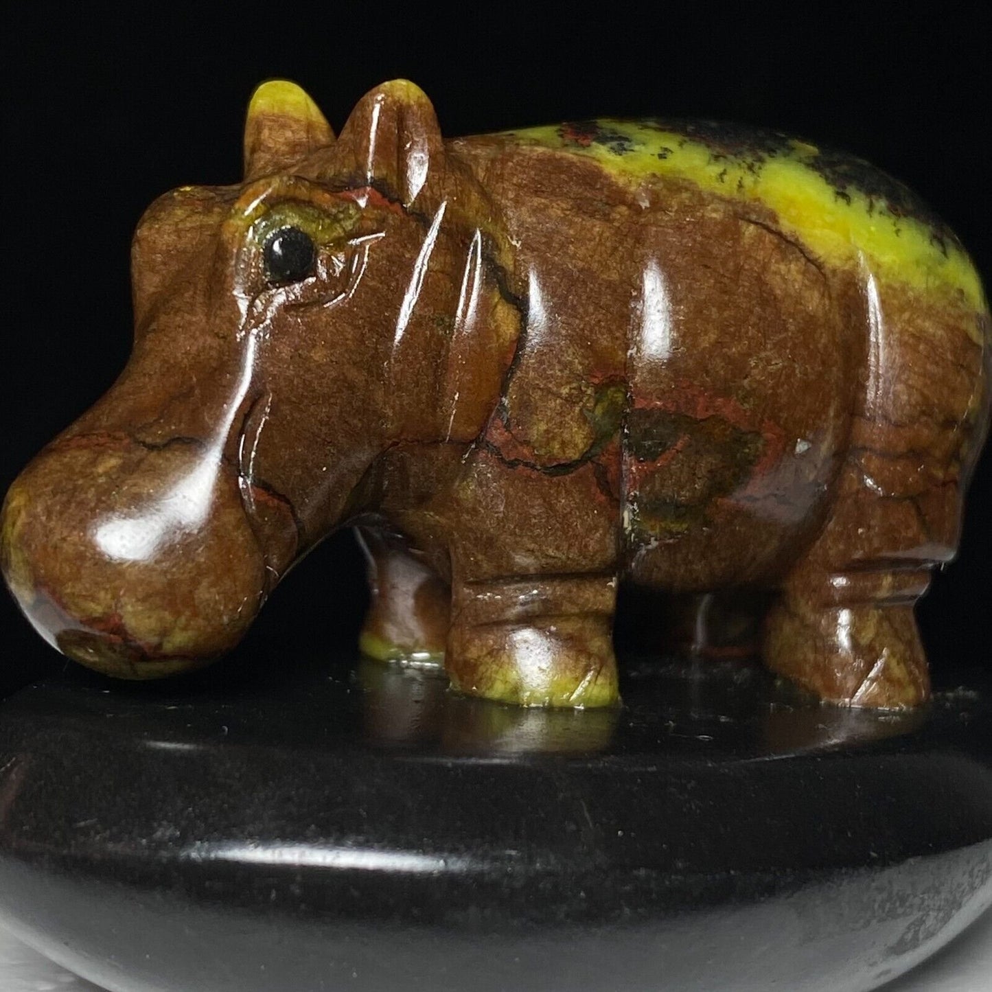 Unusual Jasper Hippo, 41mm Tall, 85g (Yellow)