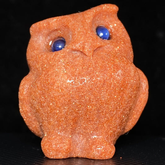 Unusual Goldstone Owl, 36mm Tall, 40g