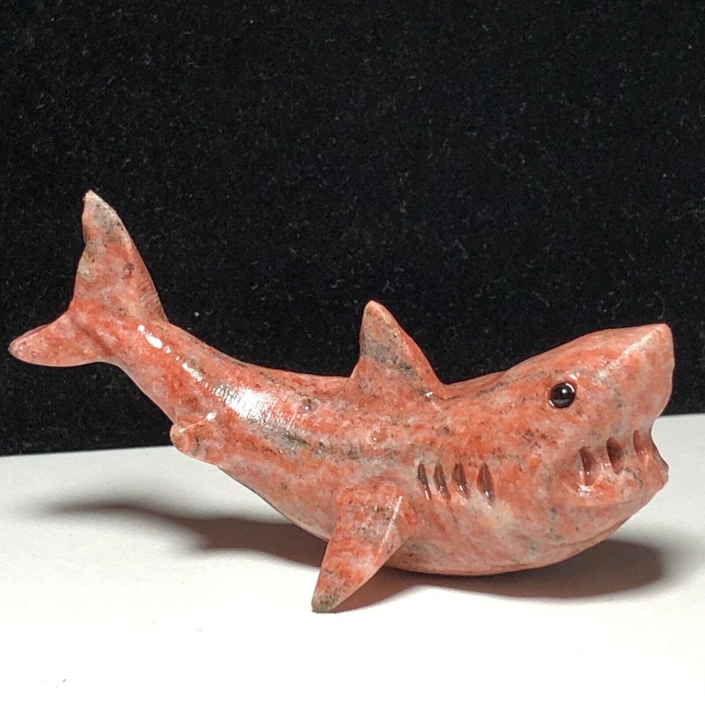 Unusual Red Seseme Jasper Shark, 23mm Tall, 24g (Red)