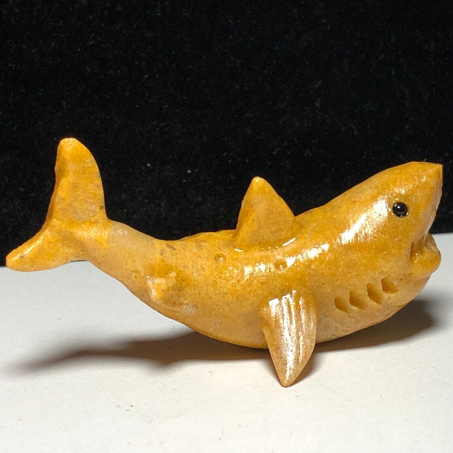 Common Yellow Jasper Shark, 23mm Tall, 24g (Yellow, Orange, Black)