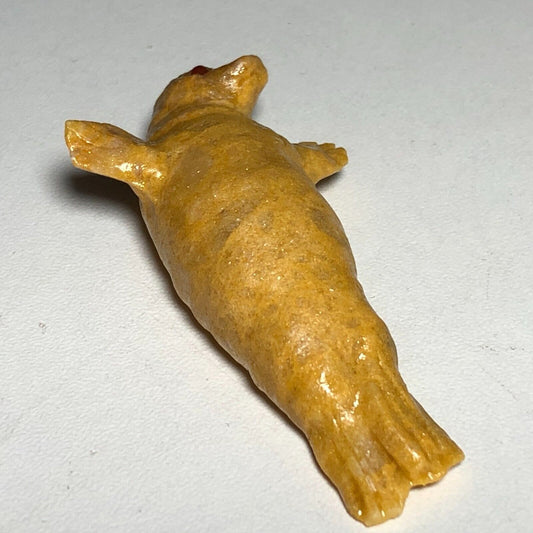 Common Jasper Belly Seal, 15mm Tall, 19g (Yellow, Orange, Red)