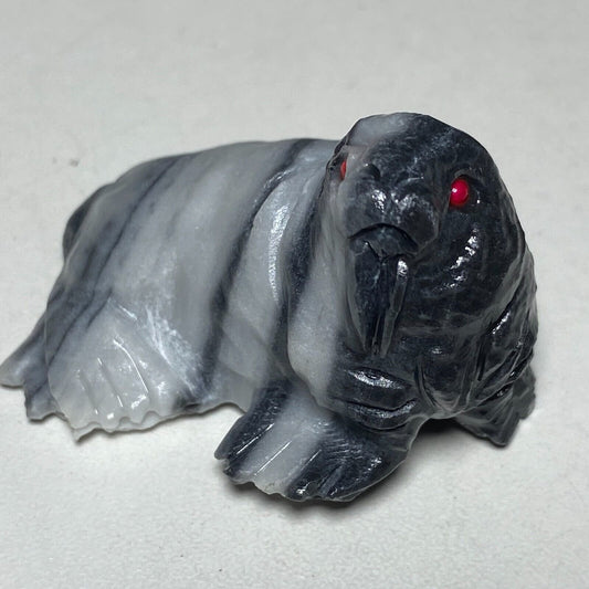 Unusual Taiji Stone Walrus, 30mm Tall, 36g