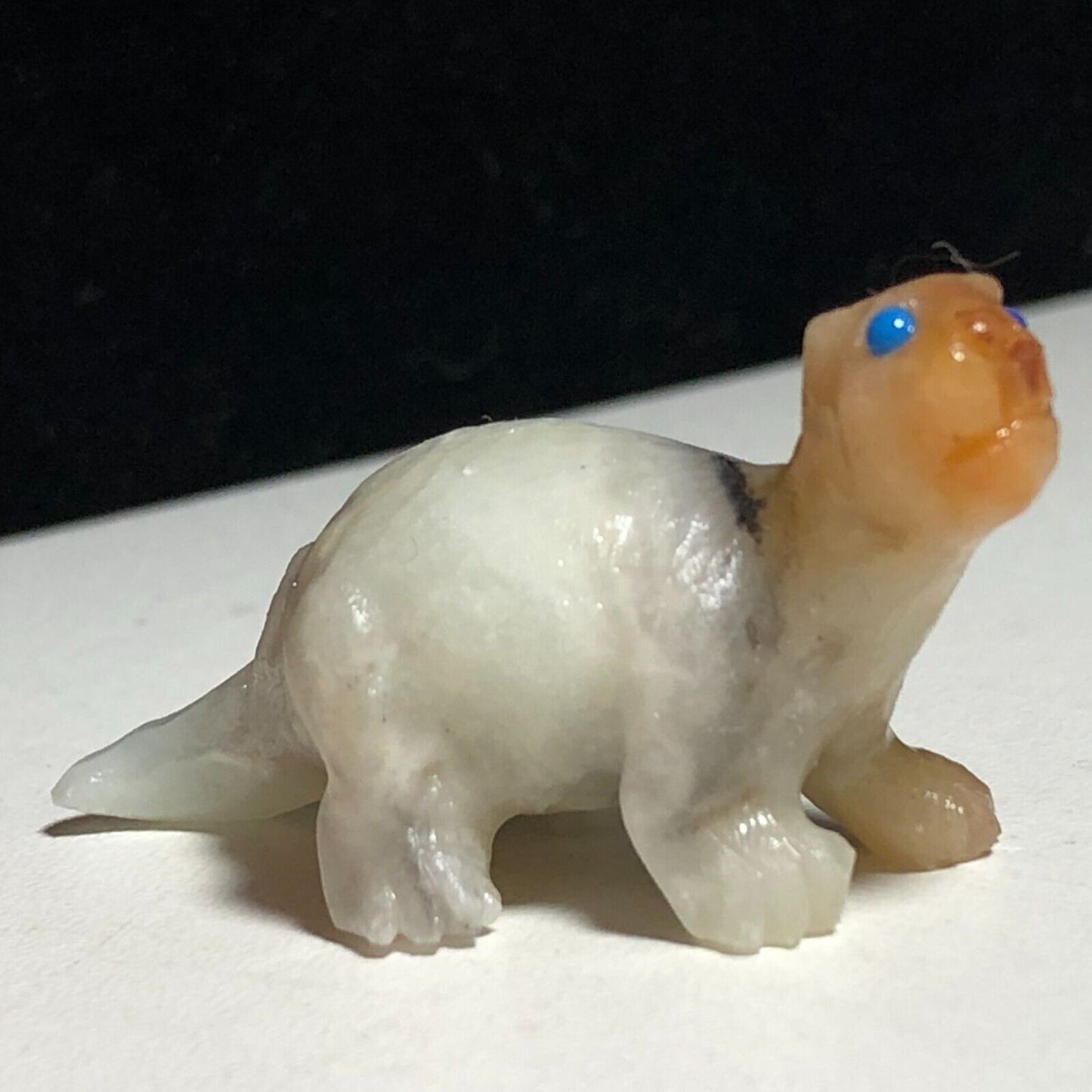 Amazonite River Otter, 25mm Tall, 13g (White, Orange, Gray)