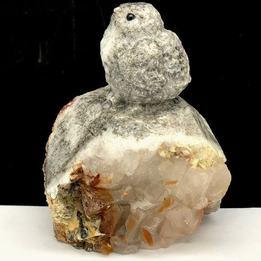 Stone Chicken, 71mm Tall, 219g (White, Gray, Brown)