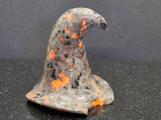 Common Yooperlite Witch, 63mm Tall, 120g (Orange, Gray)