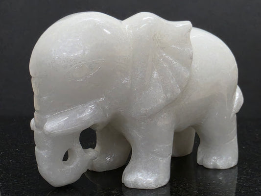 Rare White Marble Elephant, 70mm Tall, 461g (White)